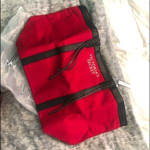Victoria Secret Tote NWT